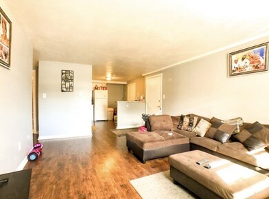 345 Hildreth St unit 16, Lowell, MA 01850 - photo 2