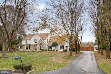 5930 Shetland Dr, Doylestown, PA 18902 - photo 2