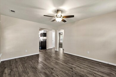 444 Bales St, Cleburne, TX 76033 - photo 7