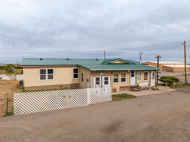 175 Mccormick St, Wamsutter, WY 82336 - photo 5