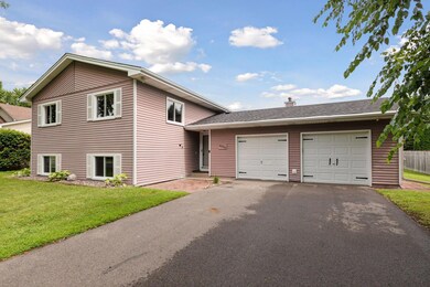 8954 Yucca Lane North - Jeff Marwede Lakes Area Realty - 0001 (2).jpg