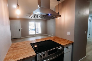 345 Farm To Market Road 86 unit 32, Luling, TX 78648 - photo 2