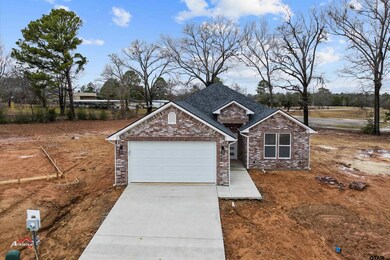 1503 Remington Ct, Kilgore, TX 75662 - photo 2