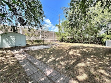 2309 Devonshire Dr unit A, Austin, TX 78723 - photo 6