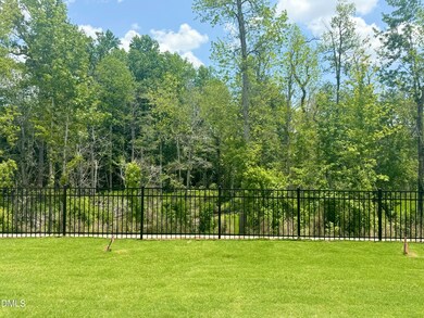 917 Kensley Grove Ln unit 31, Fuquay-Varina, NC 27526 - photo 2