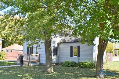 107 N Cherry St, Woodville, OH 43469 - photo 2