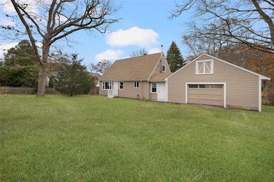 374 Crandall Rd, Tiverton, RI 02878 - photo 2