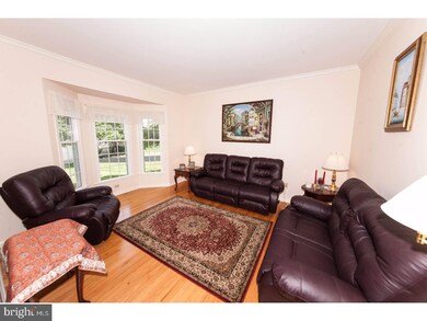19 Marshall Ct, Plainsboro, NJ 08536 - photo 5