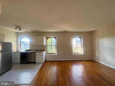 5445 Germantown Ave unit 3, Philadelphia, PA 19144 - photo 6