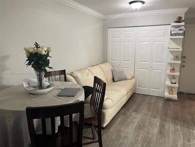 Village Homes and Condos unit 349, Palmetto Bay, FL 33157 - photo 6