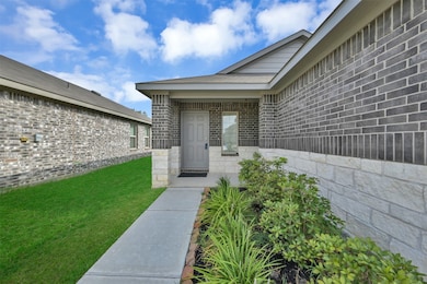 16827 Silent Pines Ct, Conroe, TX 77302 - photo 3