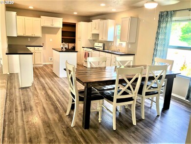 16285 S Novak Rd, Molalla, OR 97038 - photo 5