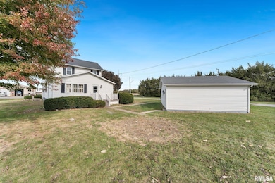 2442 Mittman Rd, Muscatine, IA 52761 - photo 5