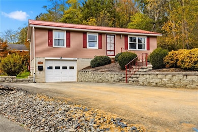 203 Colby Ave, Somerset, PA 15501 - photo 3