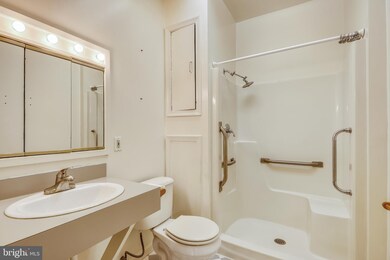 11005 Prospect Hill Rd, Glenn Dale, MD 20769 - photo 7