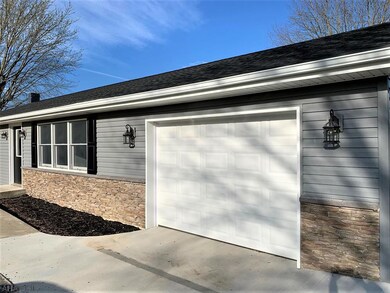 2183 Imlertown Rd, Bedford, PA 15522 - photo 3