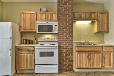 61 Summer St, Keene, NH 03431 - photo 6