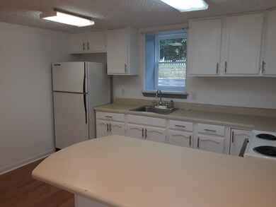 18 SW Cutoff unit c, Northborough, MA 01532 - photo 3
