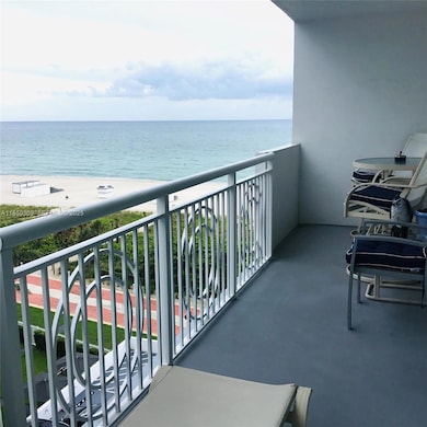 Corinthian unit 7F, Miami Beach, FL 33140 - photo 2