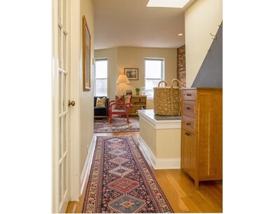 9 Albemarle St unit 5, Boston, MA 02115 - photo 4
