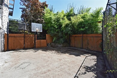 6 Maple Ln, Mercer Island, WA 98040 - photo 5