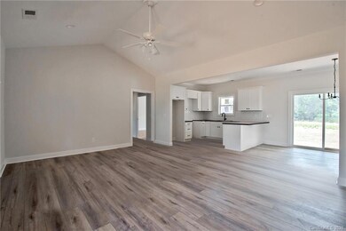 259 Lone Pine Rd unit 3, Statesville, NC 28625 - photo 5