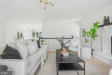 605 Lynn Way, Sykesville, MD 21784 - photo 5