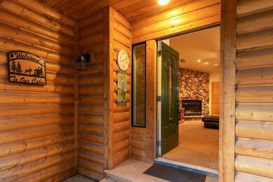 Covered front entryway