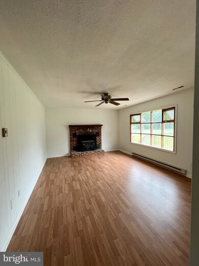 709 Chesapeake Dr, Stevensville, MD 21666 - photo 7