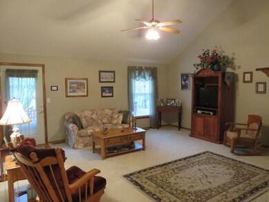 212 Shady Acres Cir, Nixa, MO 65714 - photo 3