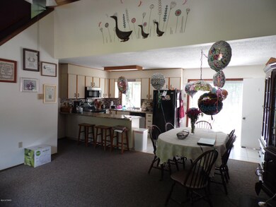 121 Weasel Rd, Dingmans Ferry, PA 18328 - photo 6