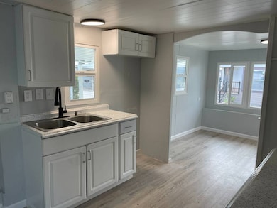 1455 S State St unit 225, Hemet, CA 92543 - photo 4