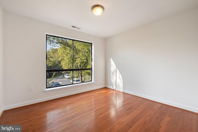 3946 Bel Pre Rd unit 6, Silver Spring, MD 20906 - photo 6