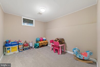 149 Red Squirrel Rd, Harpers Ferry, WV 25425 - photo 7