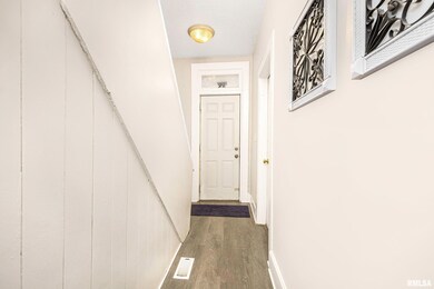 714 W 14th St, Davenport, IA 52804 - photo 3