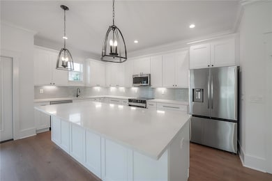 807 E Ida St unit 1, Tampa, FL 33603 - photo 2