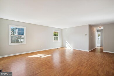 3909 York Ln, Bowie, MD 20715 - photo 7
