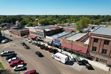 105 S 4th St, Crockett, TX 75835 - photo 6