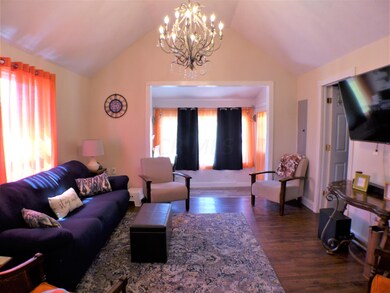 954 Charles St, Logan, OH 43138 - photo 5