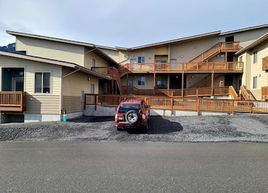 107 Excel St, Petersburg, AK 99833 - photo 2