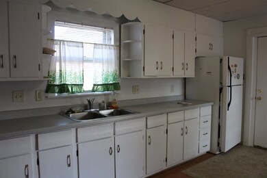 6 Preble St, Groveton, NH 03582 - photo 2