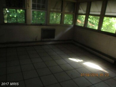 4809 Newman Rd, Temple Hills, MD 20748 - photo 6