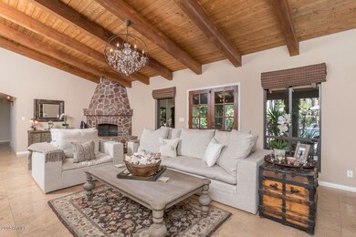 06FamilyRoom