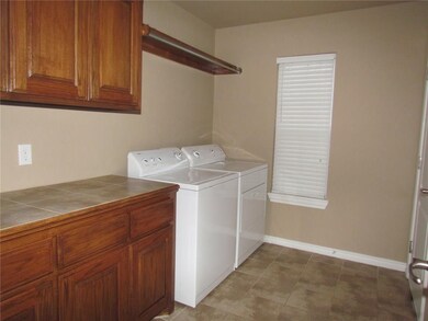 1108 Glen Eagles Ct, Norman, OK 73072 - photo 6