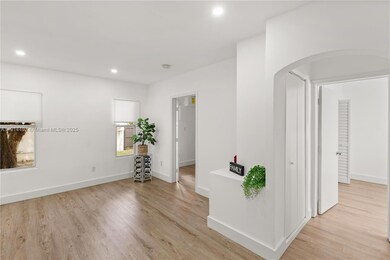 2508 SW 10th St unit 2508, Miami, FL 33135 - photo 7