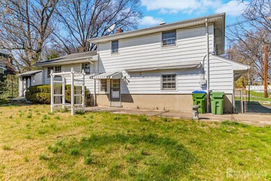 35 Grandview Ave, Edison, NJ 08837 - photo 5