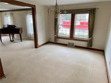 FORMAL DINING ROOM.