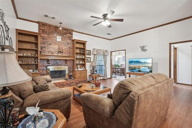 909 Northridge Rd, Moore, OK 73160 - photo 6