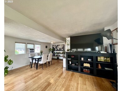 Living Room/Dining Room
