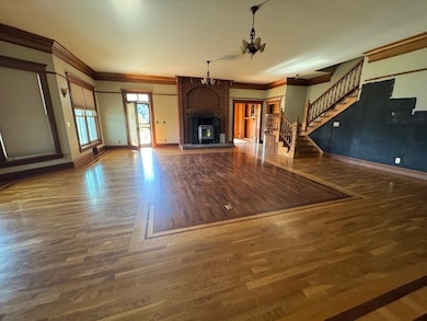 897 Rail Rd, Leslie, AR 72645 - photo 2